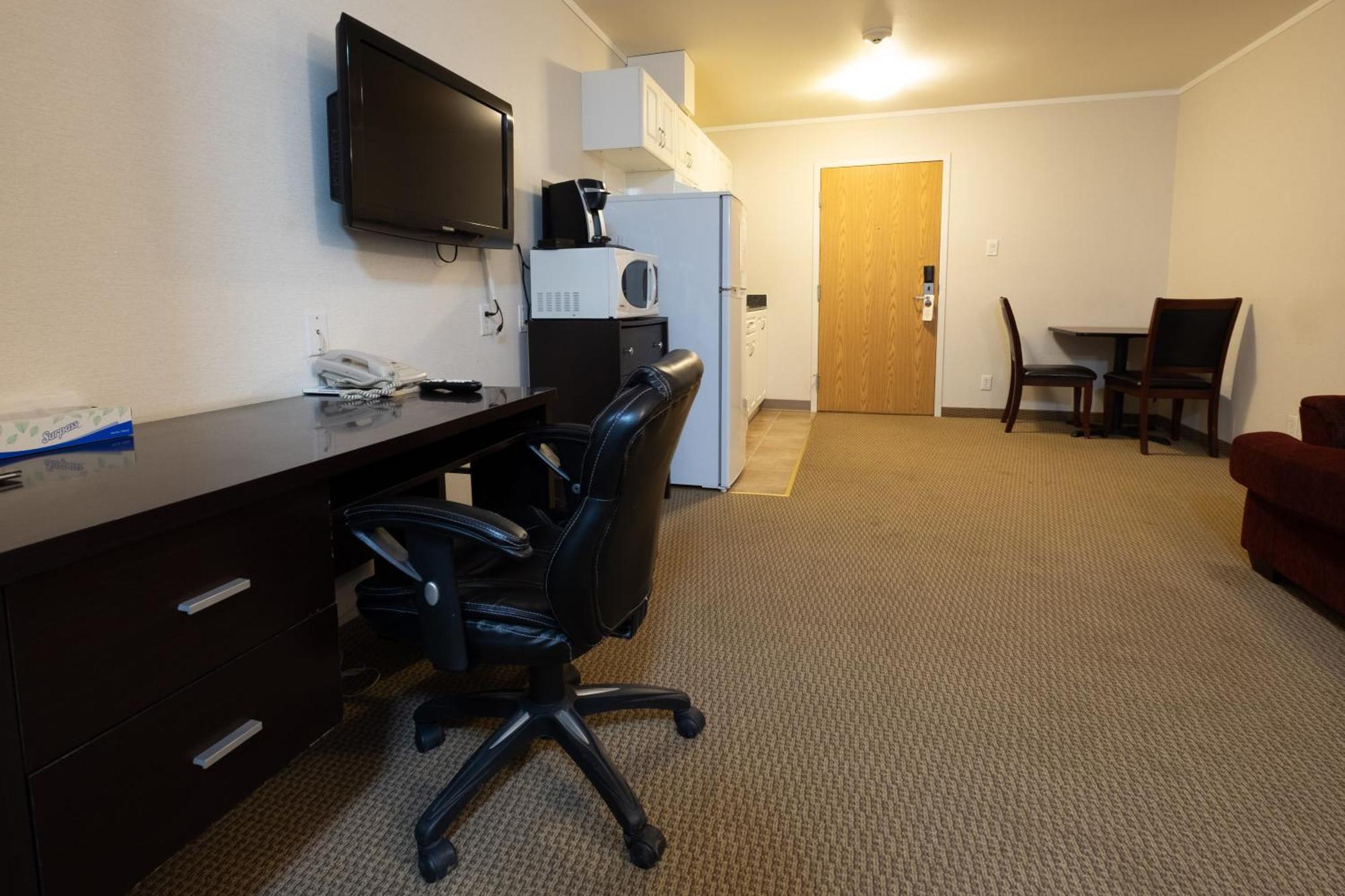 Perfect Inns & Suites Weyburn Quarto foto